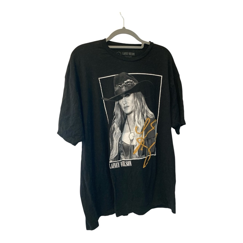 Lainey Wilson 2XL t-shirt